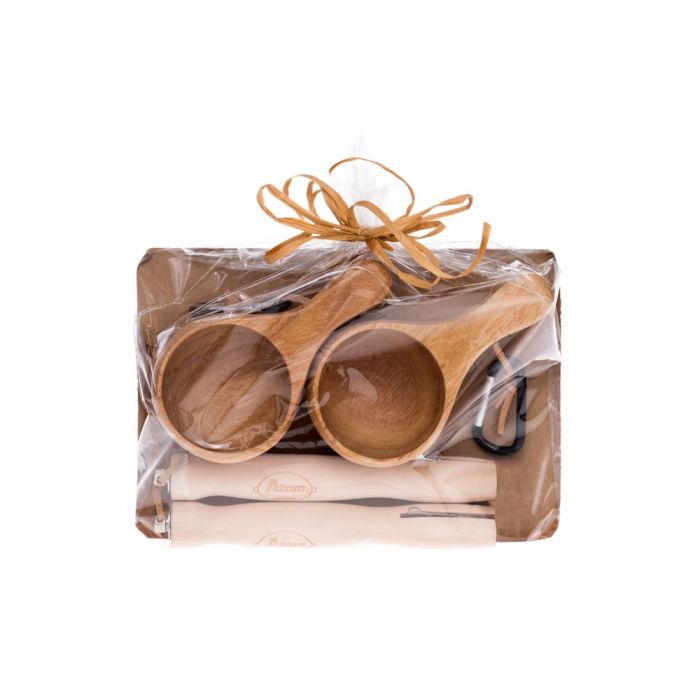 Atom Lahjapakkaus kuksa & makkaratikku kahdelle