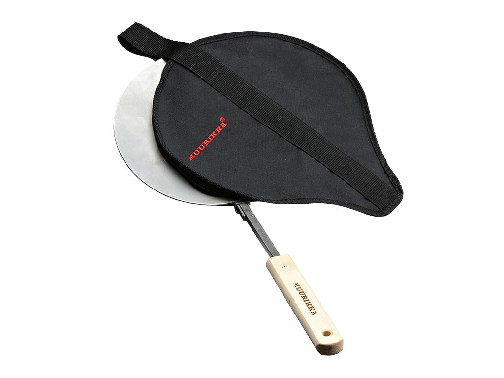 Muurikka Leisku Campfire Frying Pan in cover bag
