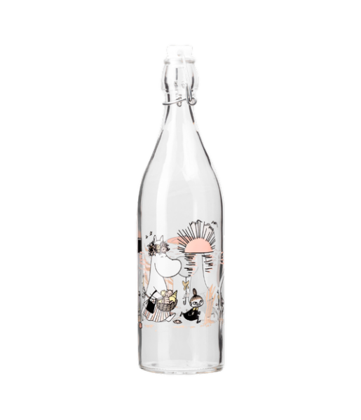 Muurla Muumi Glasflasche 1L Am Strand