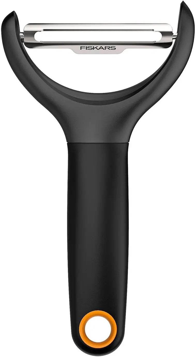 Fiskars Functional Form vegetable peeler